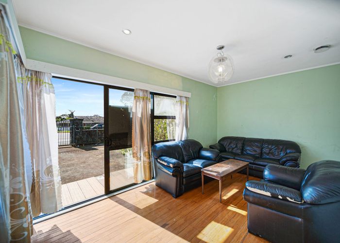  at 647 Great South Road, Otahuhu, Auckland