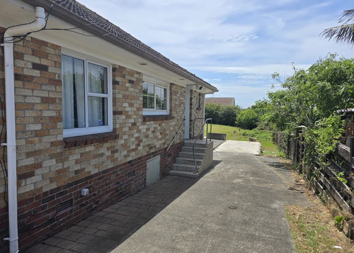  at 1 Tawa Crescent, Manurewa, Manukau City, Auckland