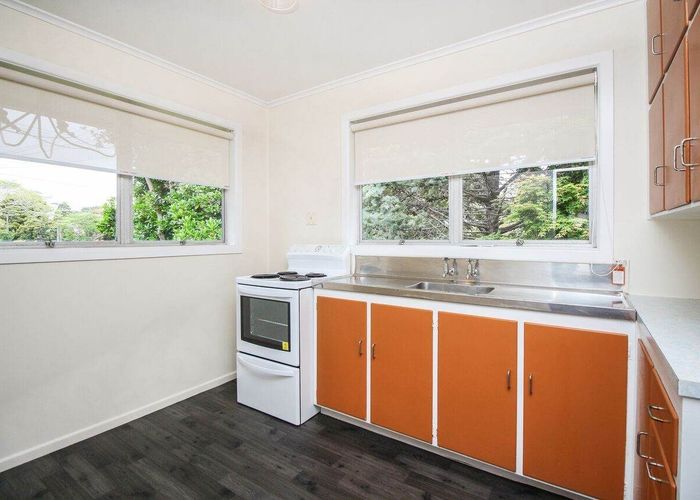  at 1/15 Matipo Street, Mount Eden, Auckland City, Auckland