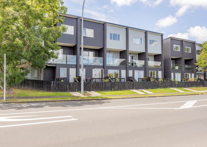  at 57A Edmonton Road, Te Atatu South, Waitakere City, Auckland