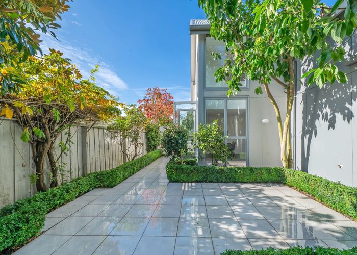 at 4/1010 Colombo St, St. Albans, Christchurch City, Canterbury