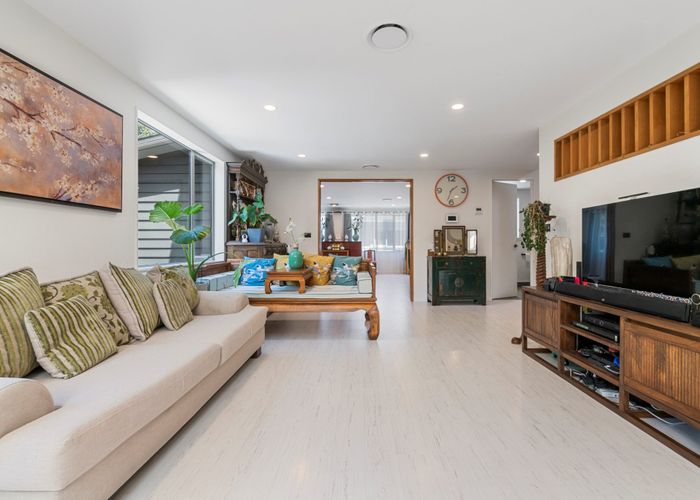  at 31B Wairau Road, Forrest Hill, Auckland