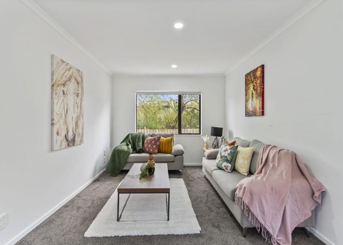  at 15 Ali Place, Ranui, Waitakere City, Auckland