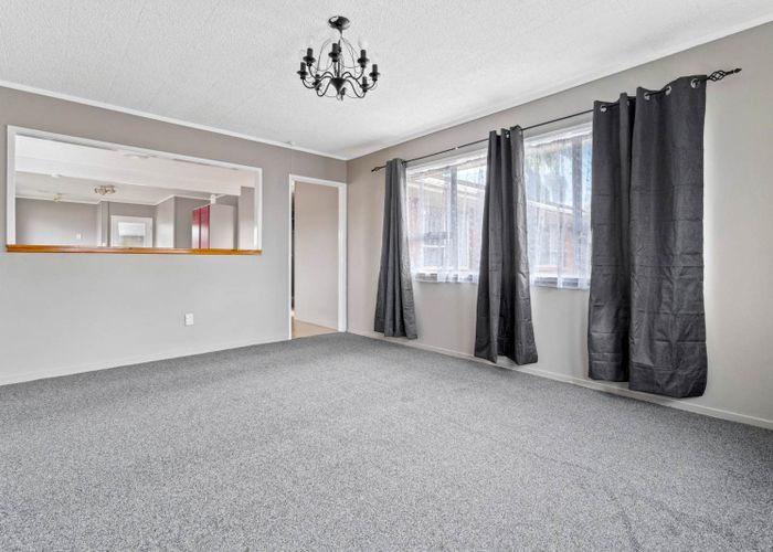  at 7 Surman Place, Glen Eden, Waitakere City, Auckland