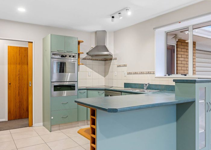 at 16 Wrights Road, Addington, Christchurch