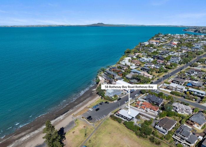  at 58 Rothesay Bay Road, Rothesay Bay, North Shore City, Auckland