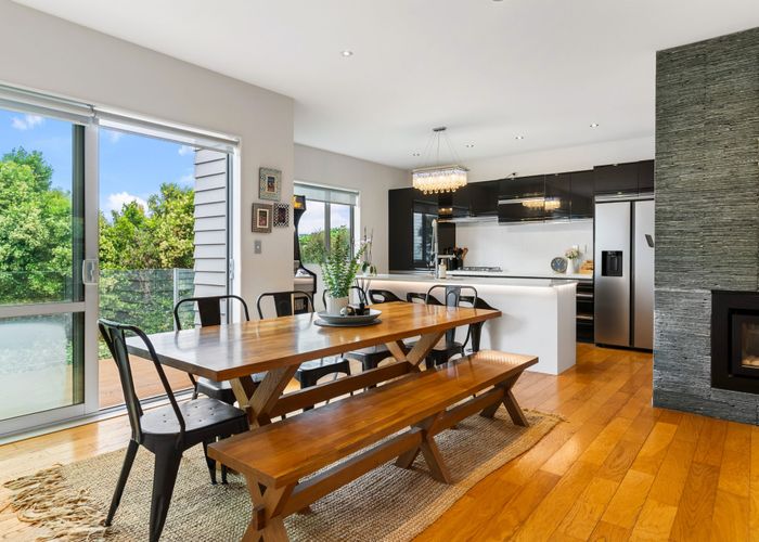  at 17A Limmer Place, Browns Bay, North Shore City, Auckland