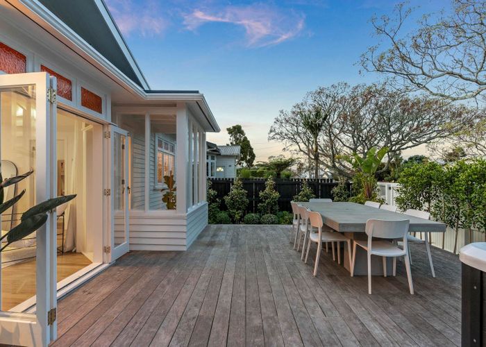  at 16 Walmer Road, Point Chevalier, Auckland City, Auckland