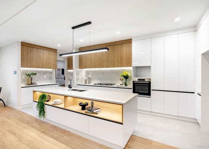  at 22 Ballyliffin Drive, Flat Bush, Manukau City, Auckland