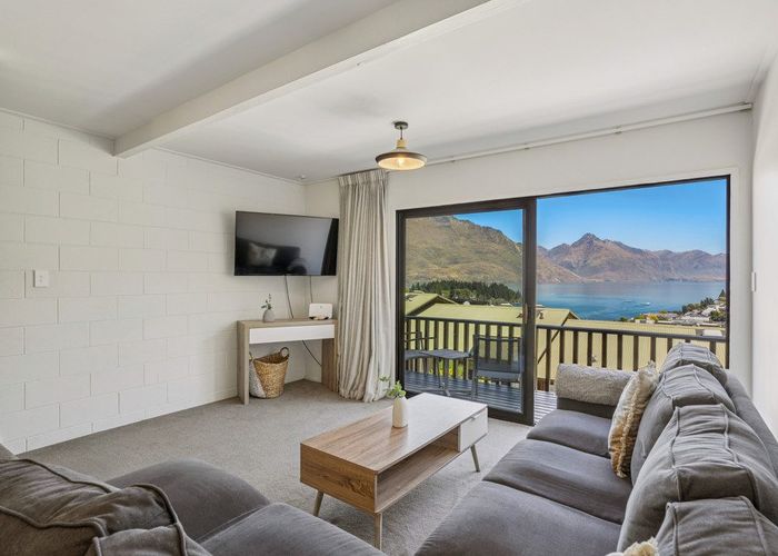  at 3/14 Malaghan Street, Town Centre, Queenstown-Lakes, Otago