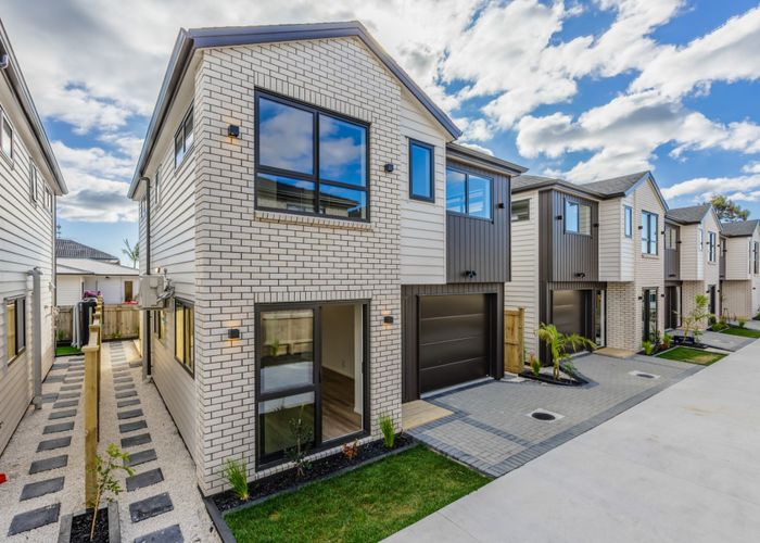  at 18D Buckland Road, Mangere East, Manukau City, Auckland