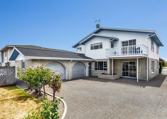  at 9 Golders Place, Richmond Heights, Taupo