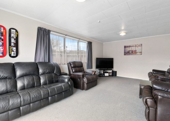  at 37 Barnard Road, Fairy Springs, Rotorua