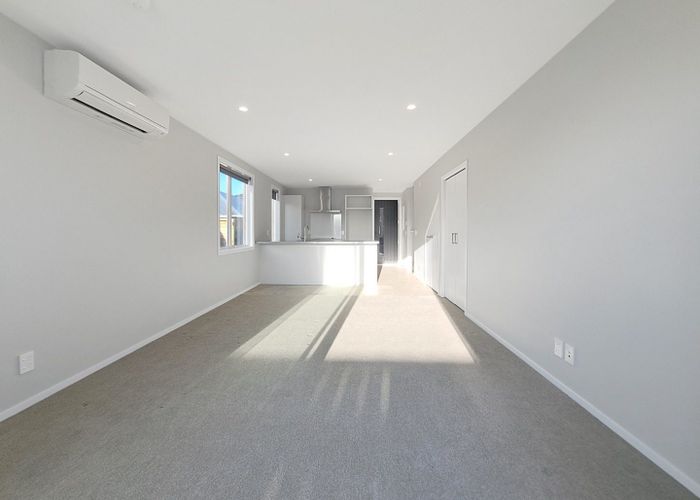  at 11/41 Main Road, Wainuiomata, Lower Hutt, Wellington