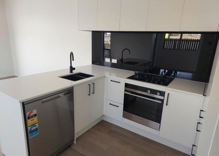  at 20 Harvie McWatt Drive, Flat Bush, Manukau City, Auckland