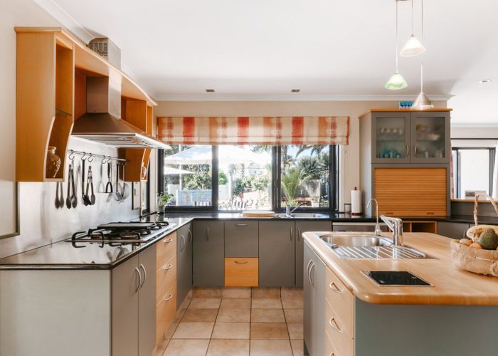  at 38 Sanctuary Key, Papamoa Beach, Papamoa