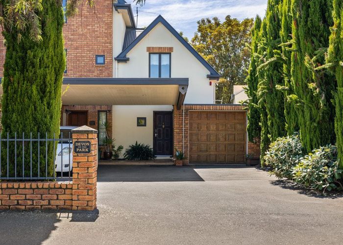  at 13C Devon Street, Sydenham, Christchurch