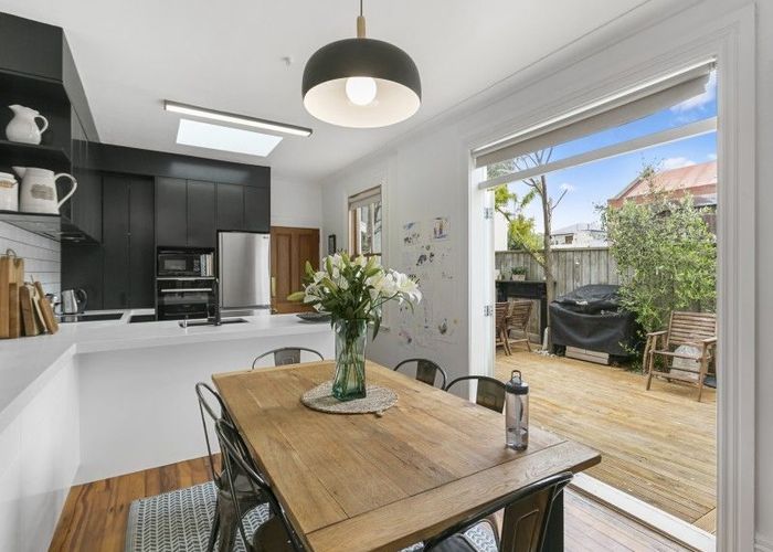  at 14 Constable St, Newtown, Wellington, Wellington