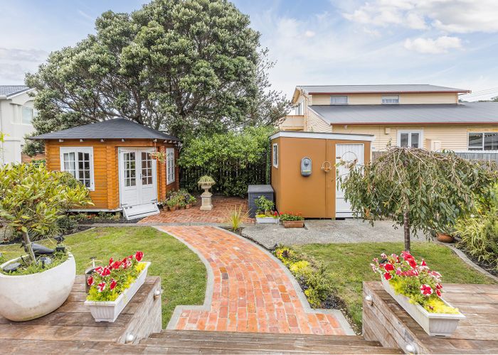  at 39 Puriri Street, Miramar, Wellington