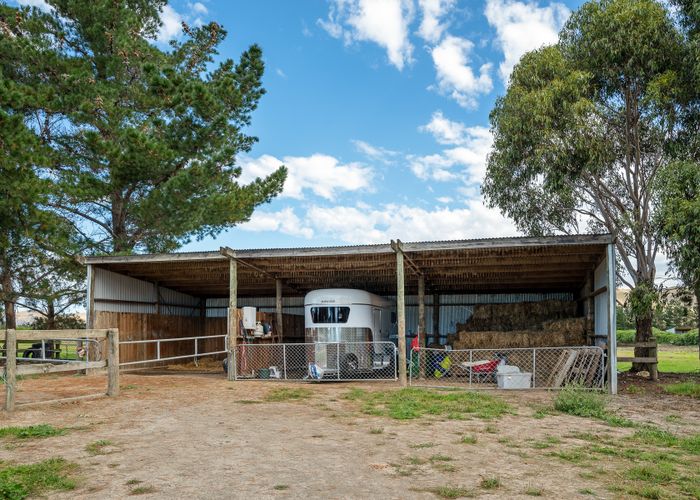  at 118 Hardings Road, Riverlands