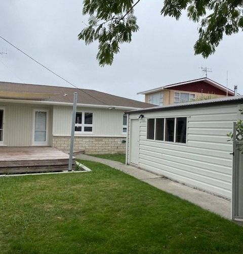  at 11 Windsor Terrace, Taradale, Napier, Hawke's Bay
