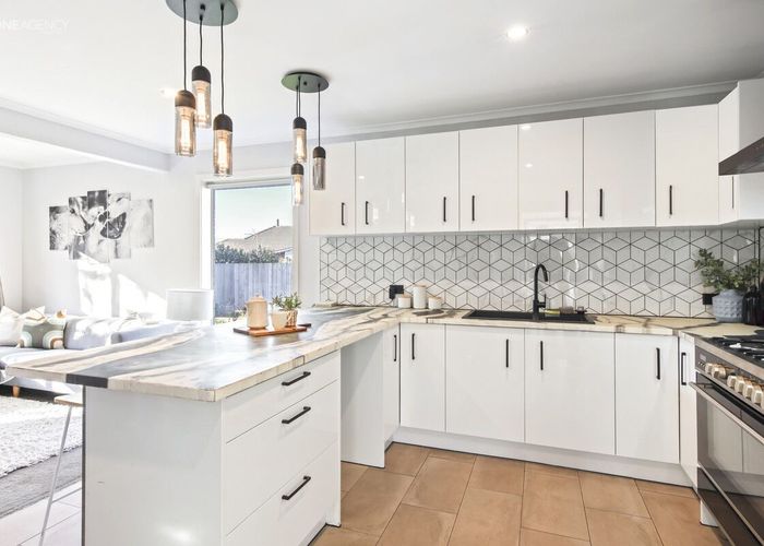  at 19 Vancouver Crescent, Wainoni, Christchurch