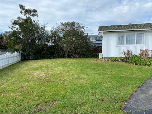  at 83 Sunderlands Road, Half Moon Bay, Manukau City, Auckland