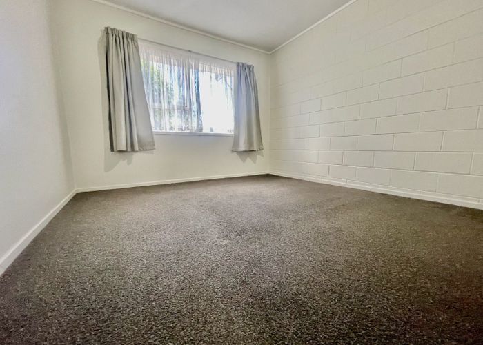  at 6/318 Te Atatu Road, Te Atatu South, Waitakere City, Auckland