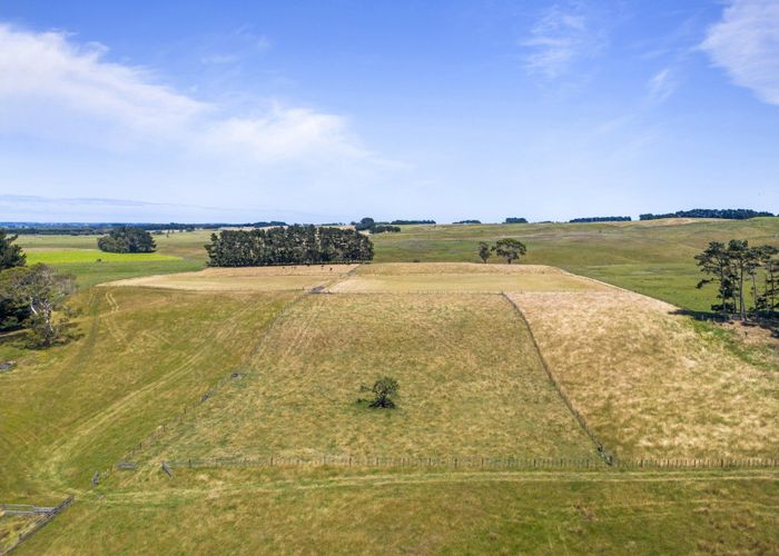  at 1797 State Highway 3, Awahuri, Palmerston North