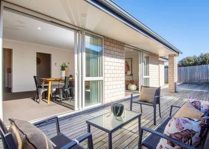  at 41 Leet Crescent, Papamoa Beach, Papamoa