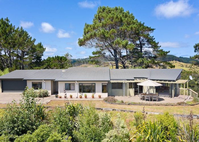  at 140 Wattle Bay Road, Manukau Heads, Franklin, Auckland