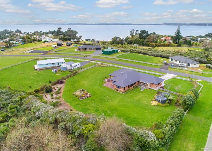  at 1 Allan Road, Waiuku