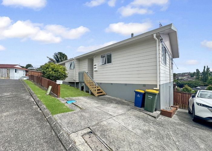  at Massey, Waitakere City, Auckland