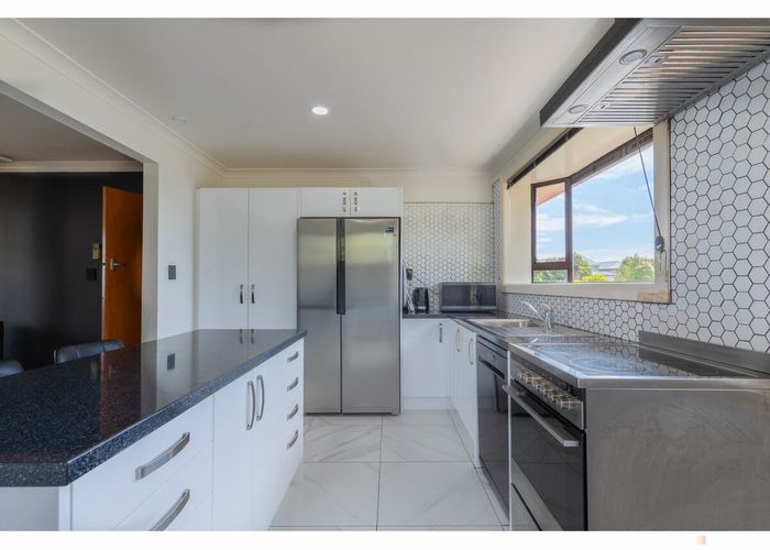  at 14 Sherratt Street, West End, Timaru