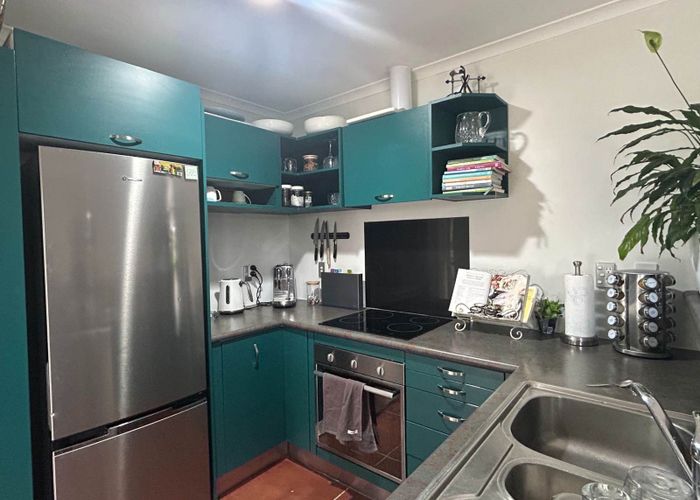  at 6 Astor Place, Welcome Bay, Tauranga