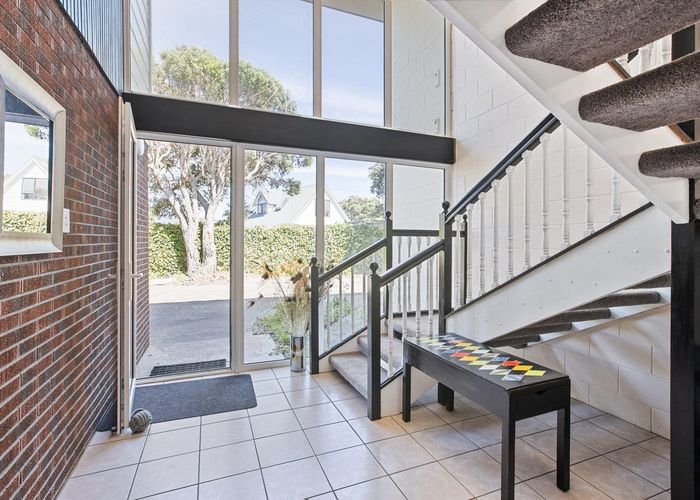  at 7 Nuhaka Place, Paraparaumu Beach, Kapiti Coast, Wellington