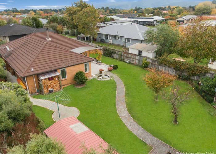  at 3 Tararua Crescent, Carterton