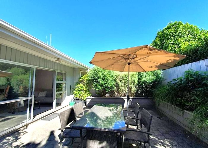  at 2/3 Kirkpatrick Place, Papamoa Beach, Papamoa