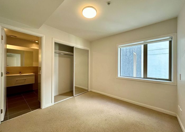  at 1006/168 Hobson Street, City Centre, Auckland City, Auckland