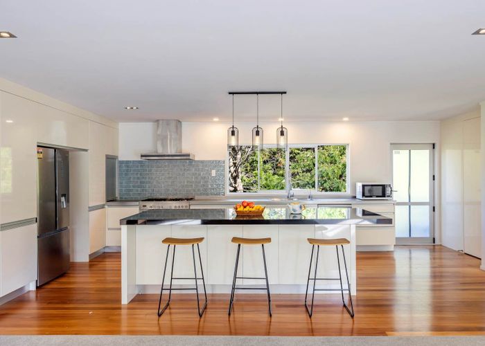  at 143 Sunnynook Road, Forrest Hill, North Shore City, Auckland