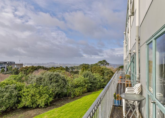  at 1A/68 Mokoia Road, Birkenhead, North Shore City, Auckland