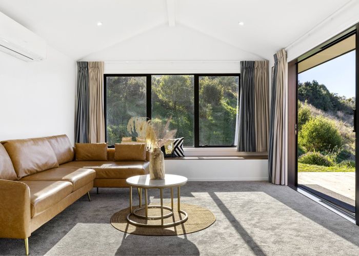  at 5 Grandview Lane, Acacia Bay, Taupo, Waikato