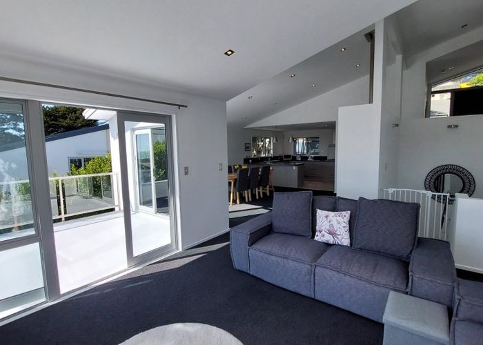  at 12 Mandalay Lane, Redcliffs, Christchurch City, Canterbury