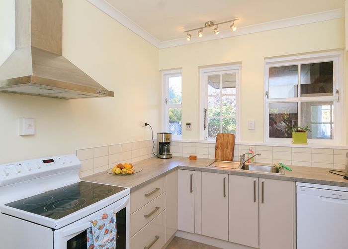  at 71 Lane Street, Wallaceville, Upper Hutt