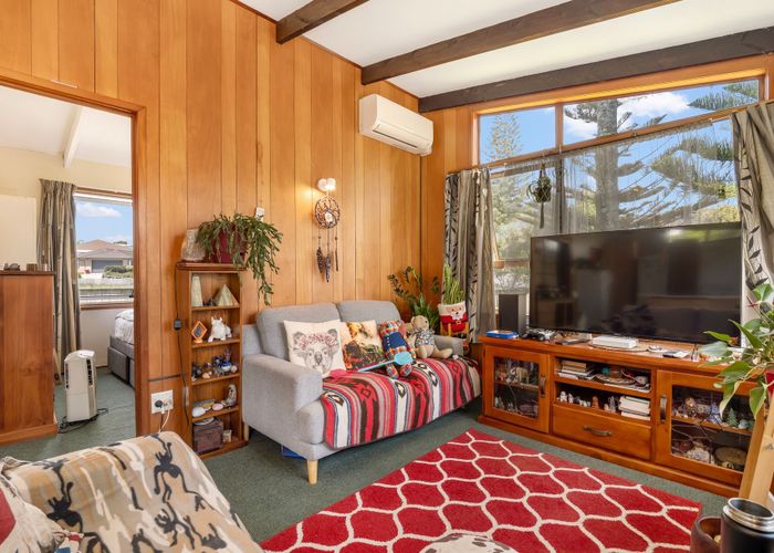  at 33a Ladies Mile, Manly, Rodney, Auckland