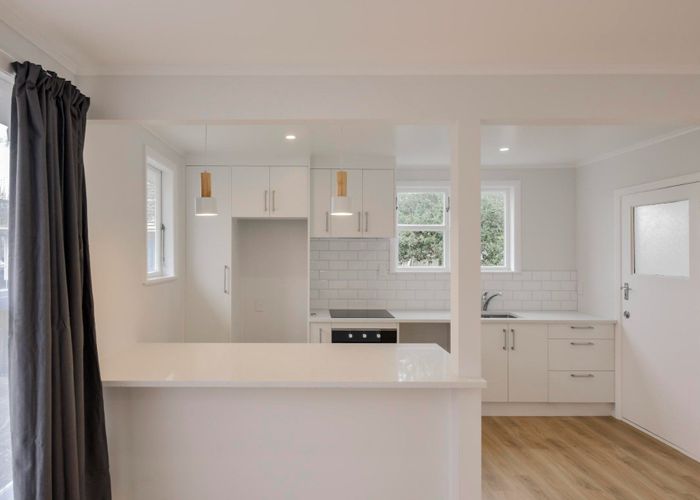  at 72B Swaffield Road, Papatoetoe, Manukau City, Auckland