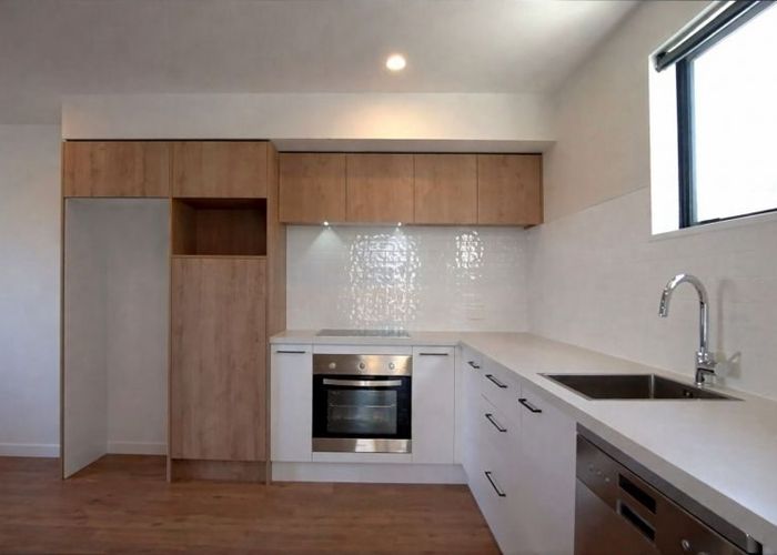  at 2/102 Creyke Road, Ilam, Christchurch City, Canterbury