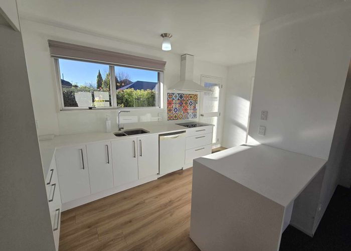  at 1/27B Craven Street, Sockburn, Christchurch City, Canterbury
