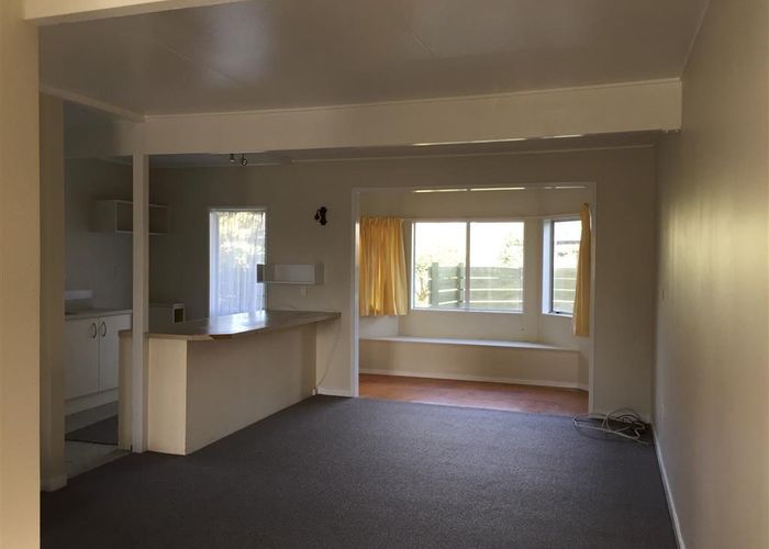  at 100 Lake Road, Koutu, Rotorua