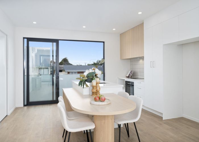  at Lot 2/6 Shakespeare Road, Milford, North Shore City, Auckland